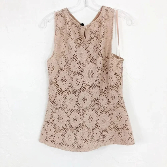 BCBGMaxAzria 'Annica' Crochet Halter Top Bare Pink EUC - Picture 7 of 9